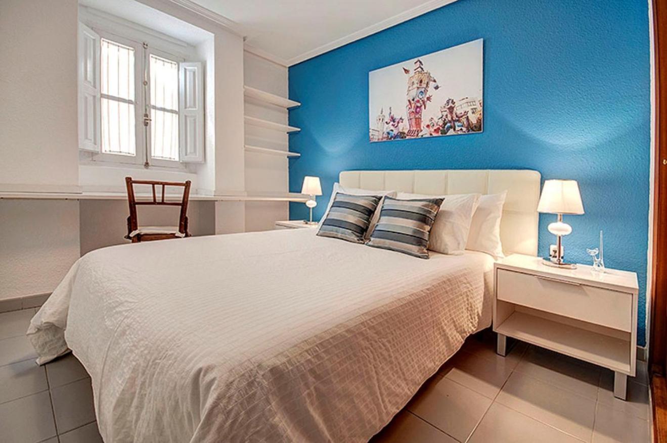 Beds & Breaks Danna Apartment Валенсия Екстериор снимка