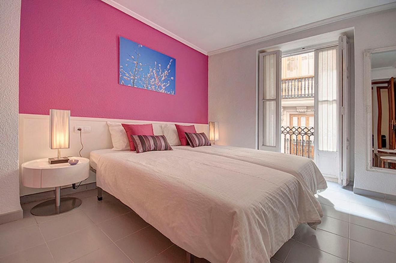 Beds & Breaks Danna Apartment Валенсия Екстериор снимка